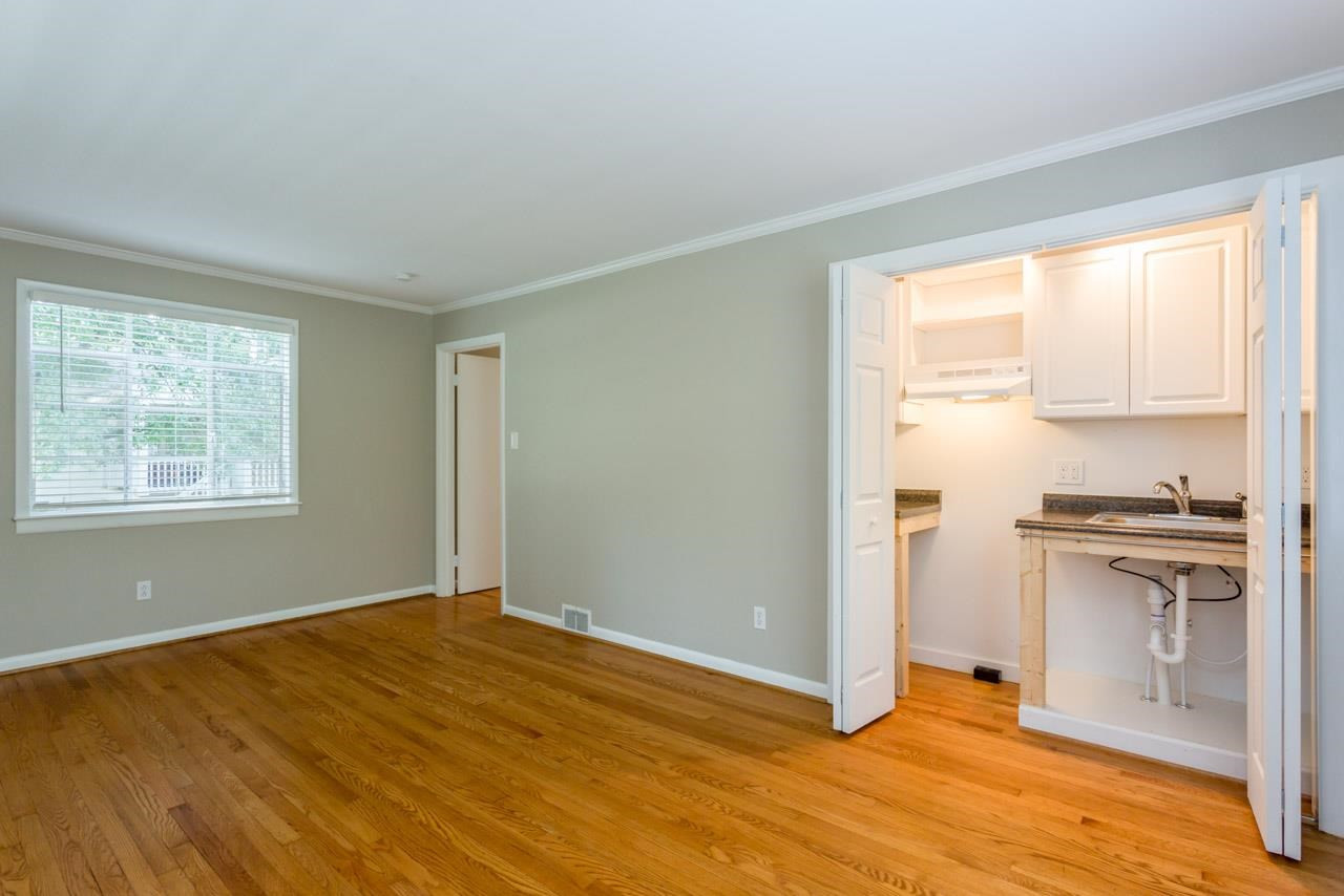 702 Dixie Trail Raleigh, NC 27607 - Photo 17 of 23 Photo 17