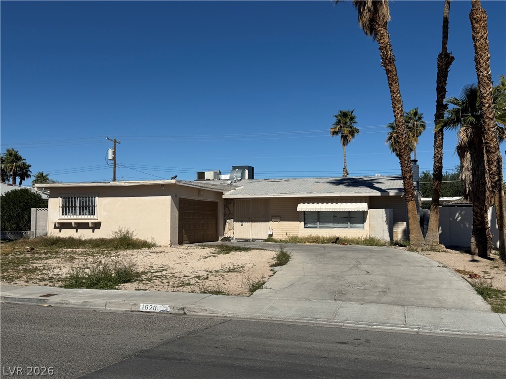 1626 Golden Arrow Dr  