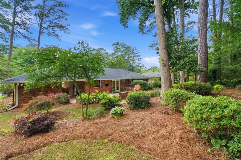 2016 Hollidon Road Decatur, GA 30033 - Photo 25 of 30