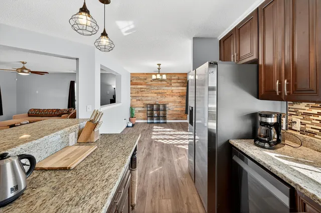 $385,000 | 539 Holiday Drive, Summerville, SC 29483