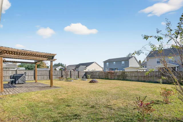 $385,000 | 539 Holiday Drive, Summerville, SC 29483