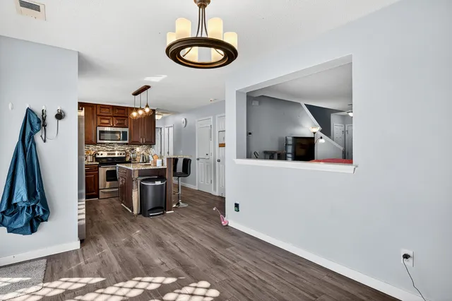 $385,000 | 539 Holiday Drive, Summerville, SC 29483