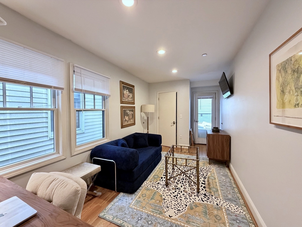 77 F Street, Unit 2 Boston, MA 02127 - Photo 9 of 13