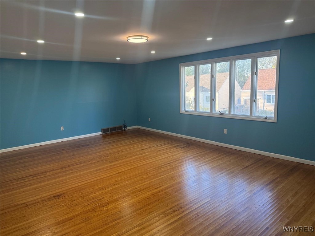 116 Nicholson Street Buffalo, NY 14214 - Photo 2 of 13