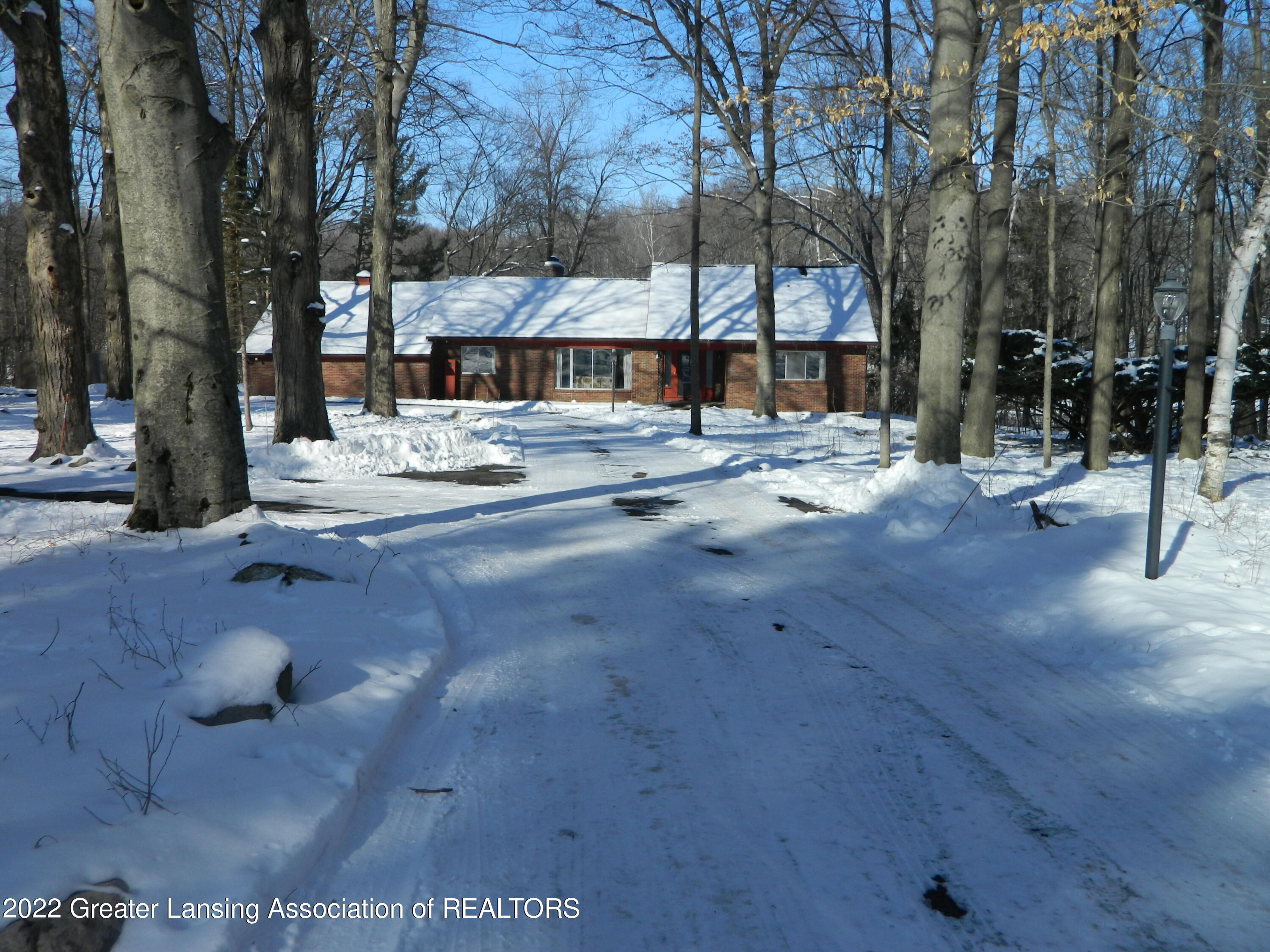 10755 Riverside Drive Dimondale, MI 48821 - Photo 2 of 50 DSCN5352