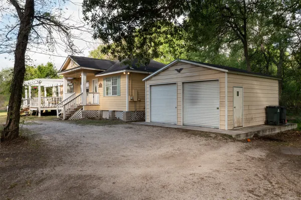 $249,000 | 437 County Road 165, Boling, TX 77420