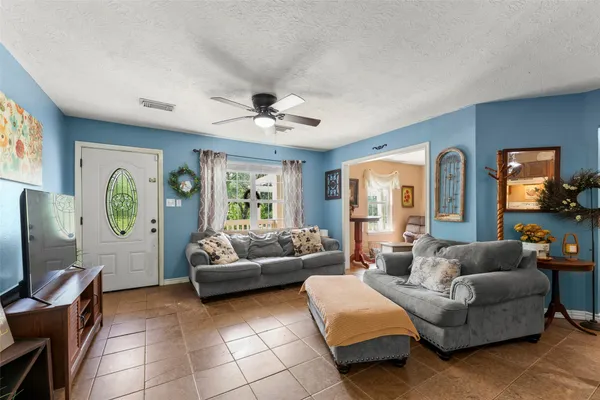 $249,000 | 437 County Road 165, Boling, TX 77420