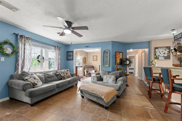 $249,000 | 437 County Road 165, Boling, TX 77420