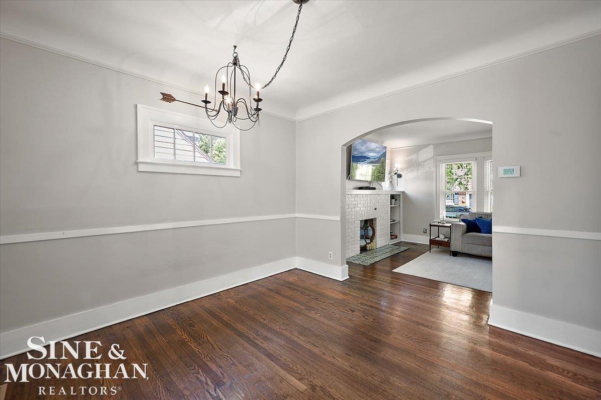 917 Fisher Road Grosse Pointe, MI 48230 - Photo 15 of 61 50186214-5a8fbe62-1388-4c08-af88-1ea6528de80f.JPG