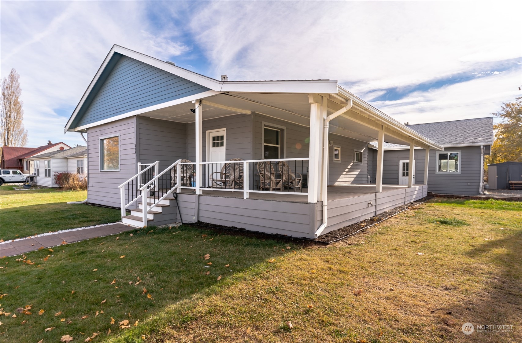 214 Southwest Regent Avenue Wilbur, WA 99185 - Photo 1 of 34 Gallery Image 1