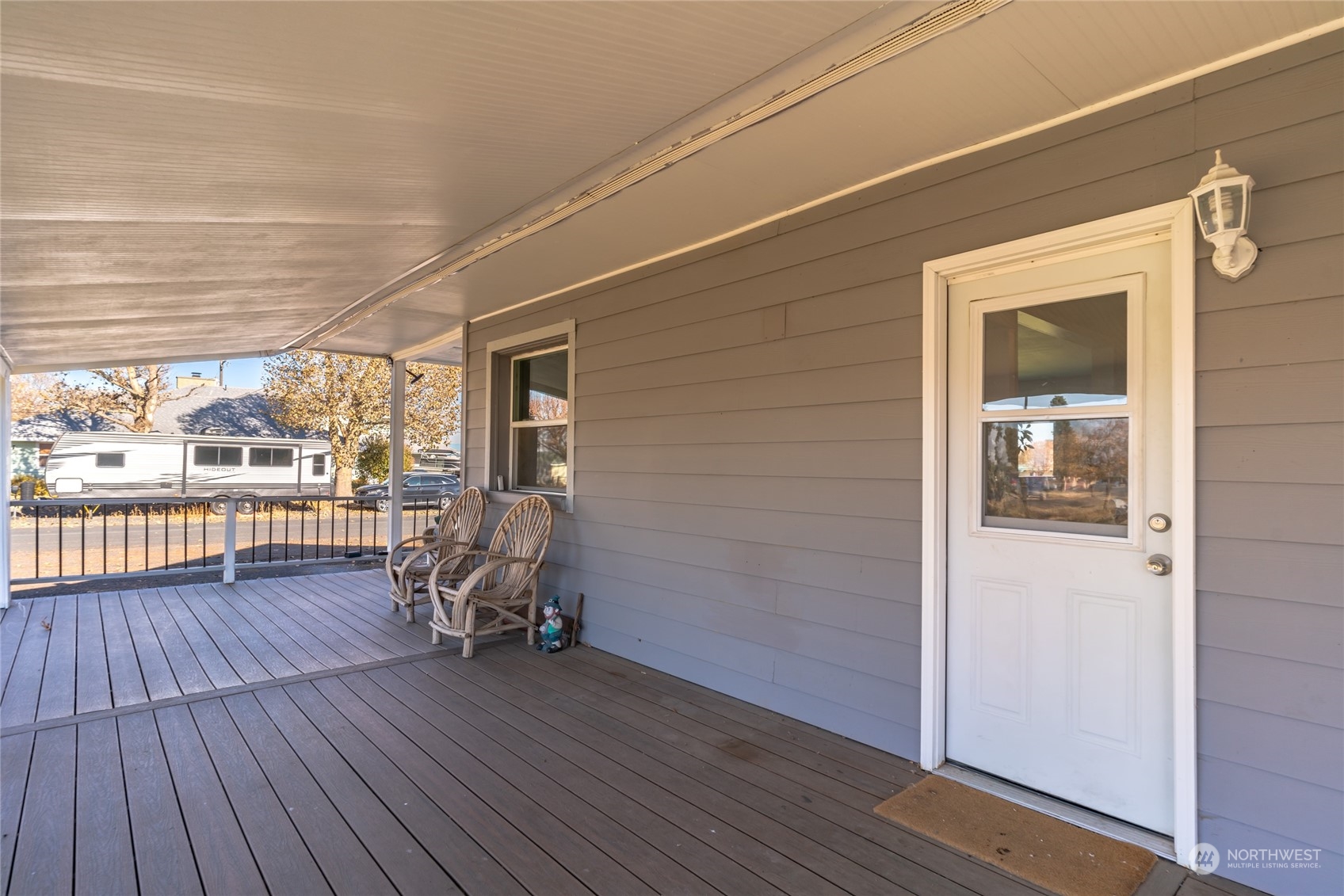 214 Southwest Regent Avenue Wilbur, WA 99185 - Photo 6 of 34 Gallery Image 6