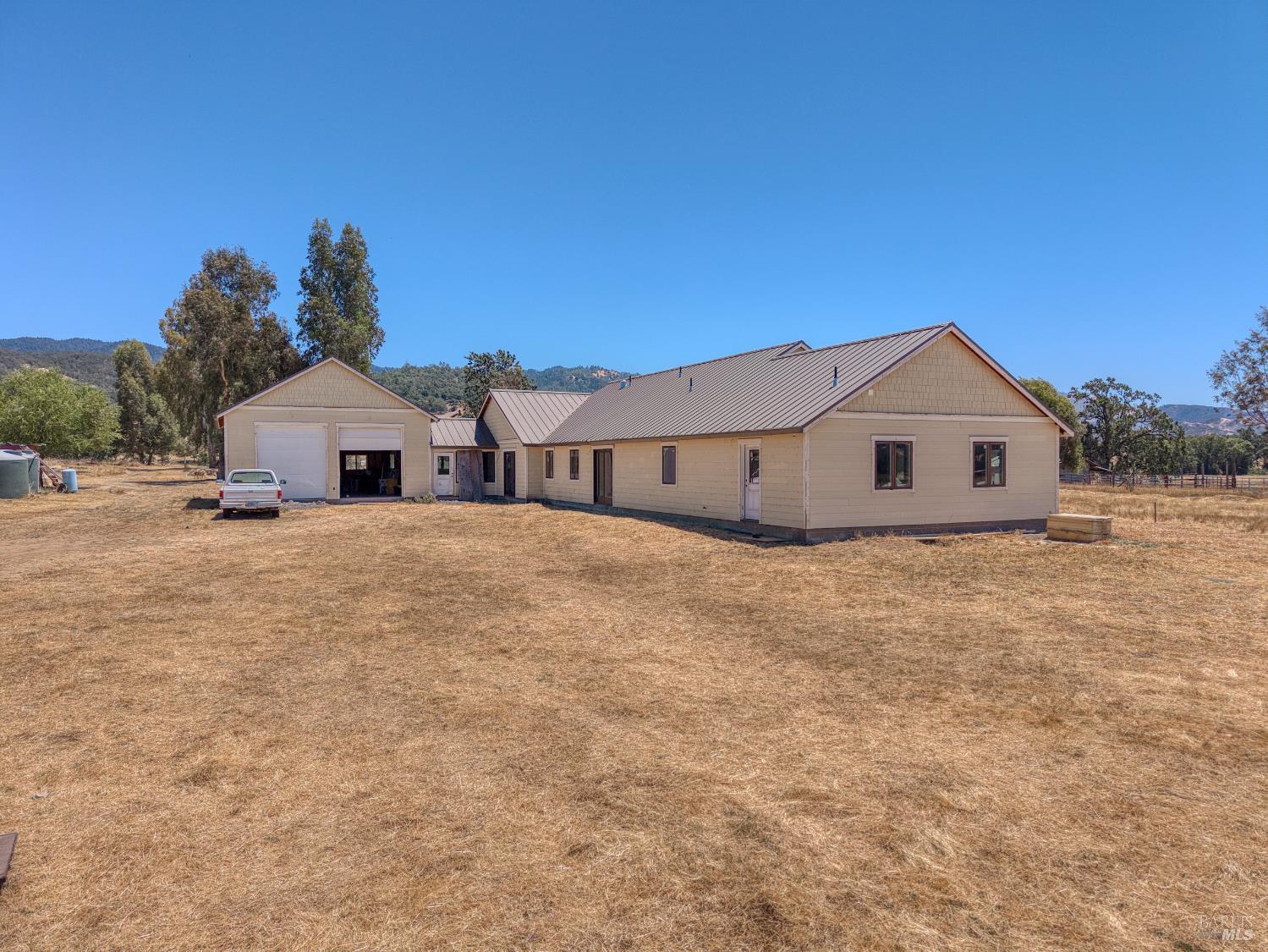 10341 East Side Potter Vallley Road Potter Valley, CA 95469 - Photo 9 of 33