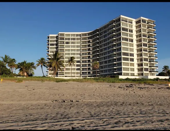 $1,695,000 | 700 South Ocean Boulevard, Unit 803, Boca Raton, FL 33432
