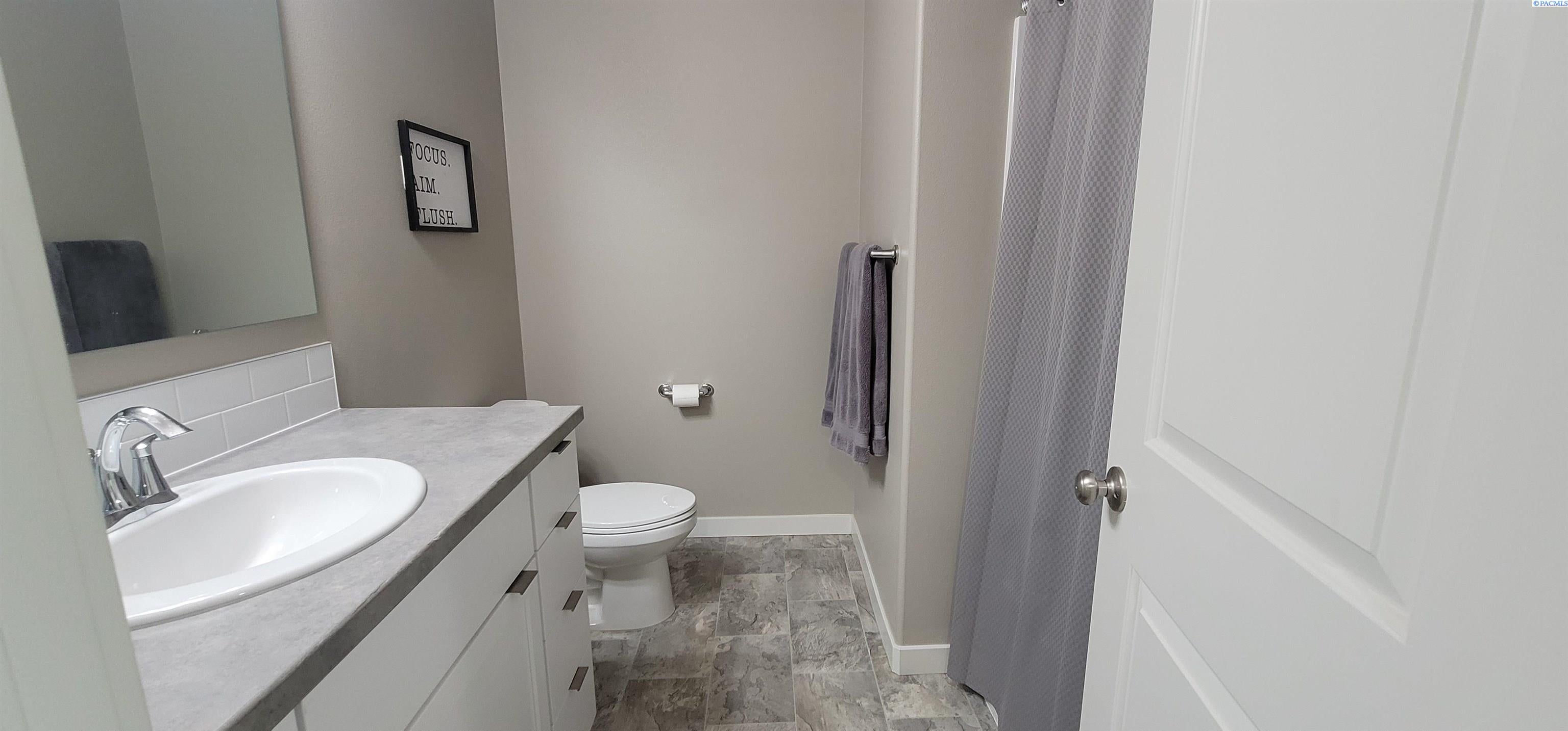 3062 Duval Loop Richland, WA 99352 - Photo 25 of 38 Gallery Image 25