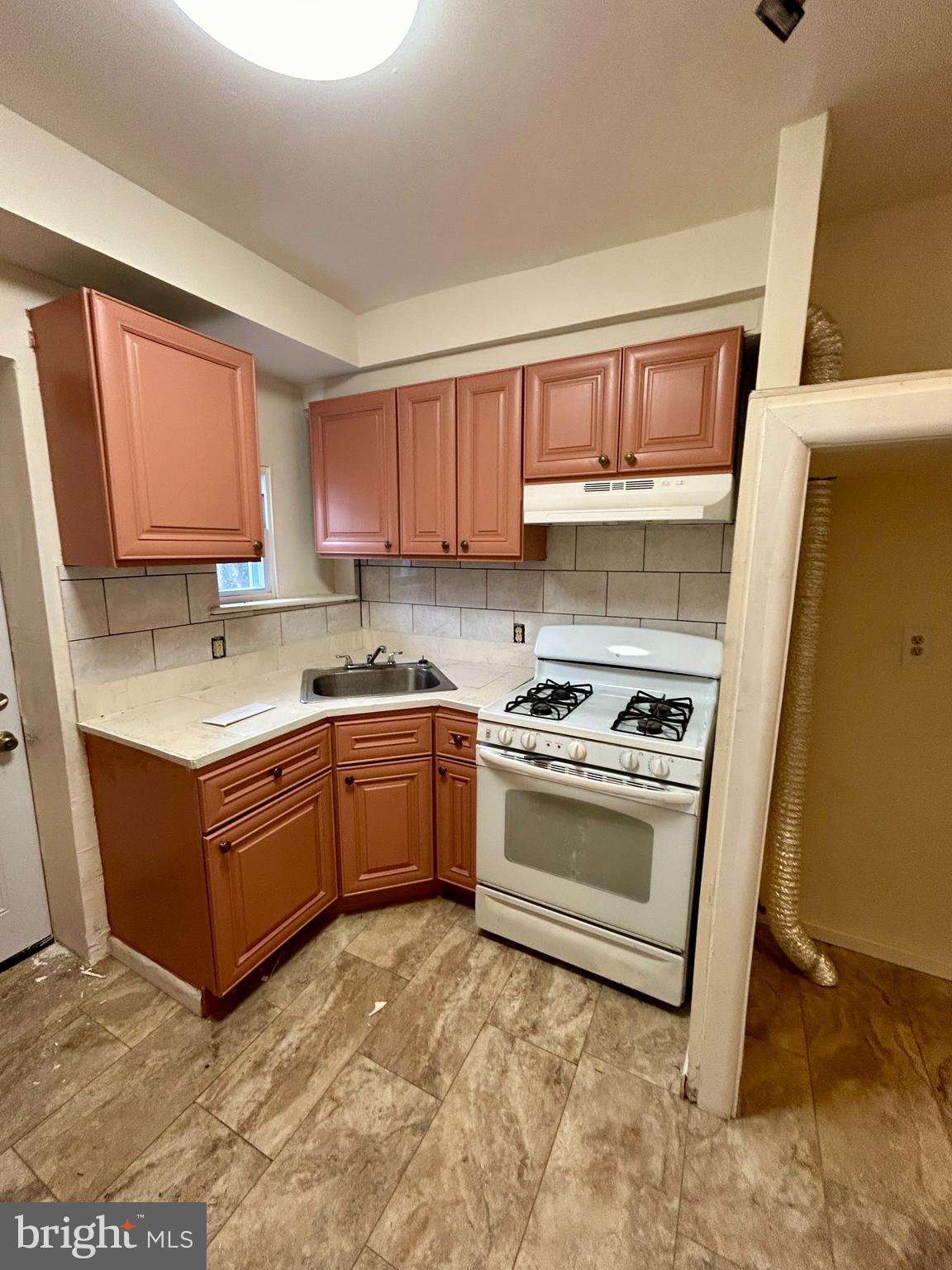 5170 Reno Street Philadelphia, PA 19139 - Photo 3 of 7