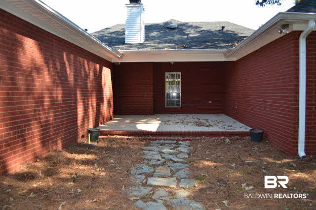 10373 Hunters Ridge Drive Mobile, AL 36695 - Photo 22 of 25 Secluded patio for entertaining