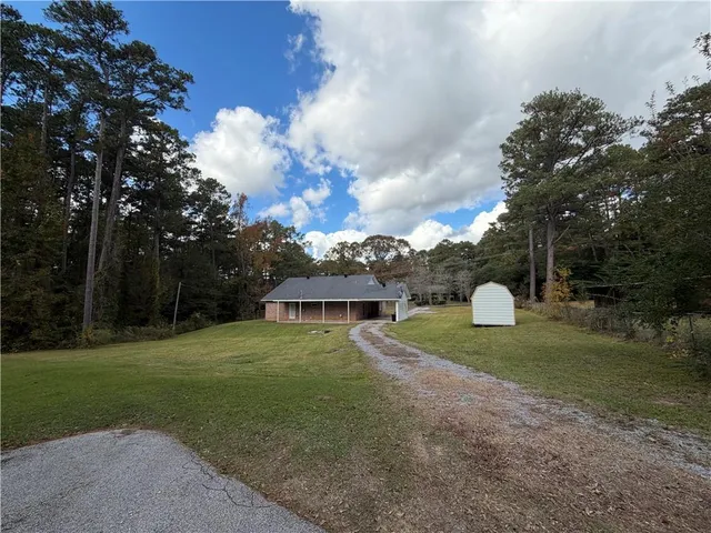 $264,900 | 526 Holly Moore Drive, Pineville, LA 71360