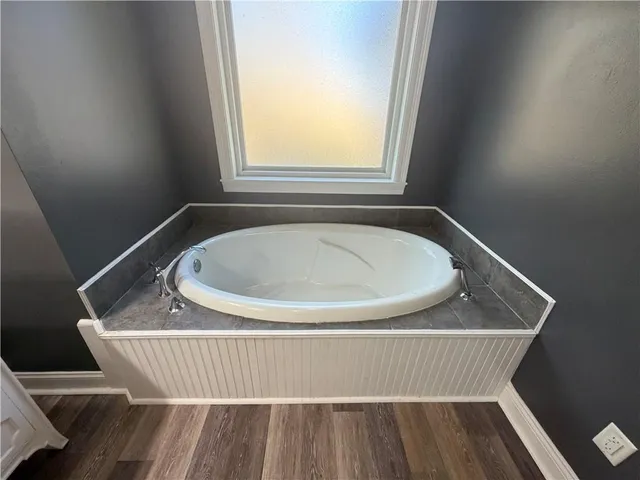 $264,000 | 526 Holly Moore Drive, Pineville, LA 71360