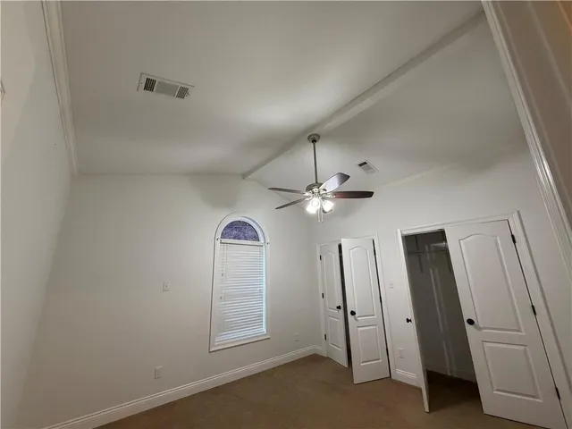 $264,900 | 526 Holly Moore Drive, Pineville, LA 71360