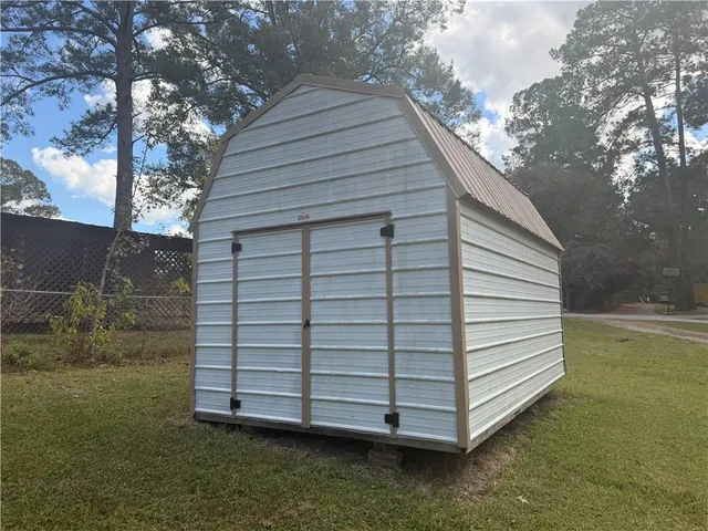 $264,900 | 526 Holly Moore Drive, Pineville, LA 71360