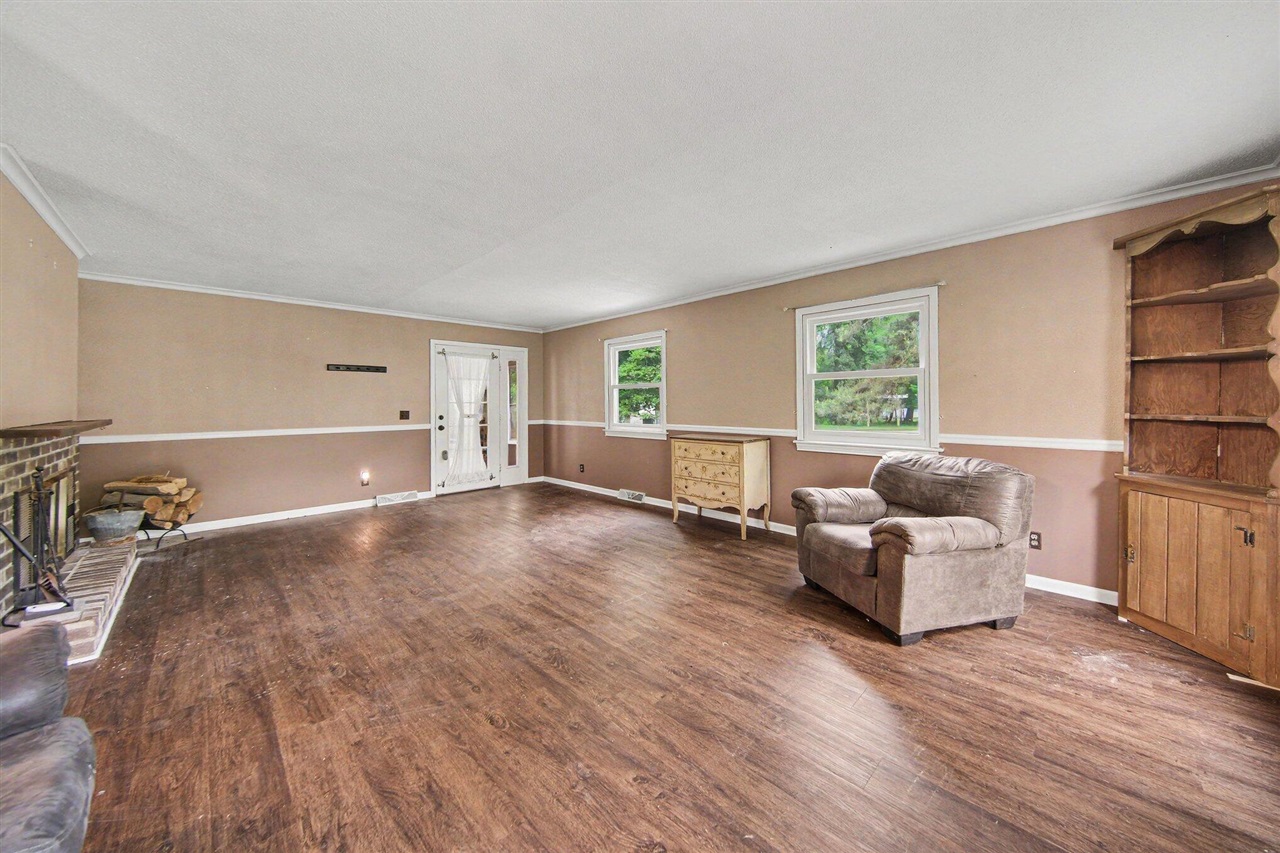 2800 Kibby Road Jackson, MI 49203 - Photo 4 of 37