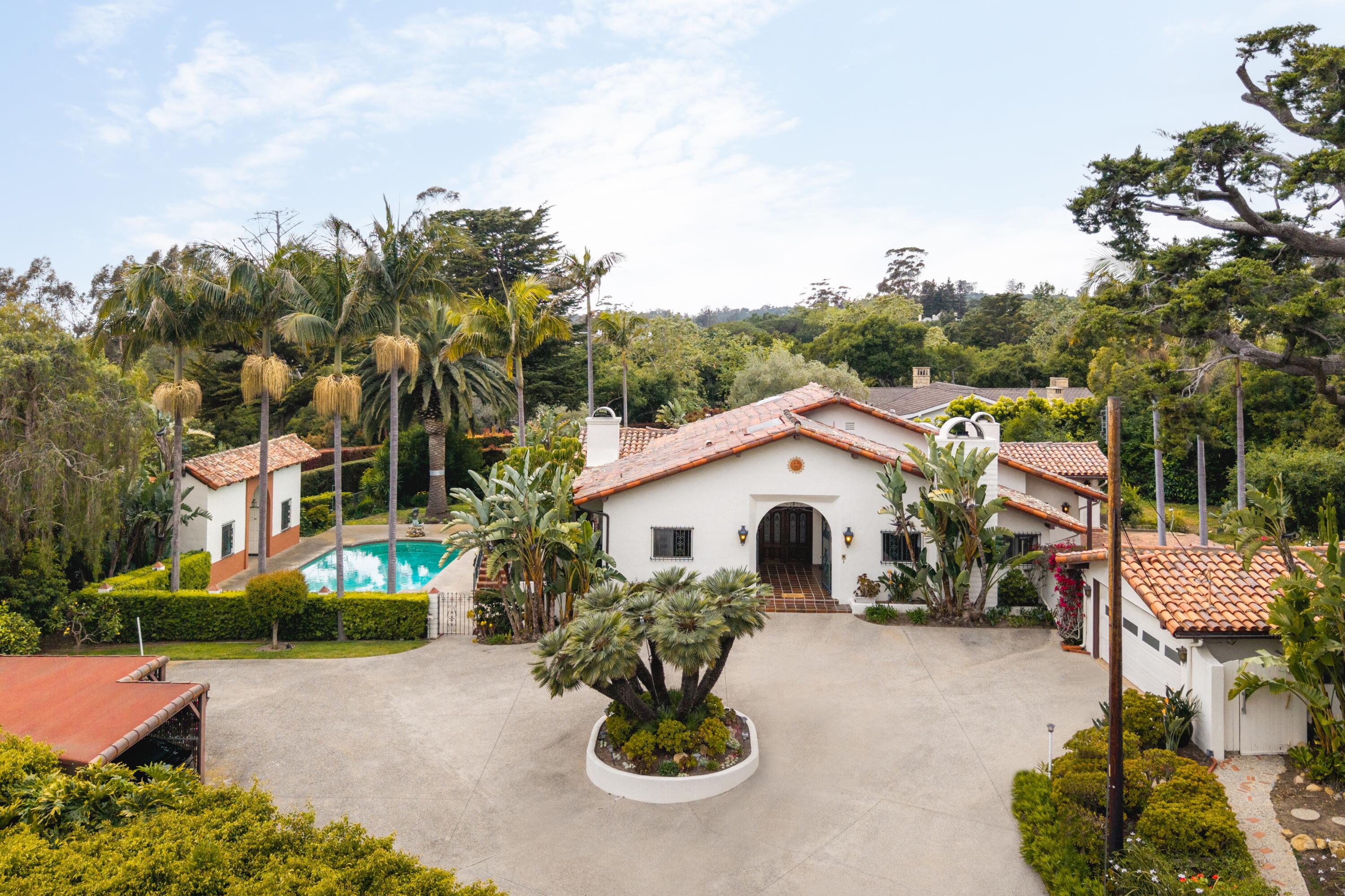 685 San Ysidro Road