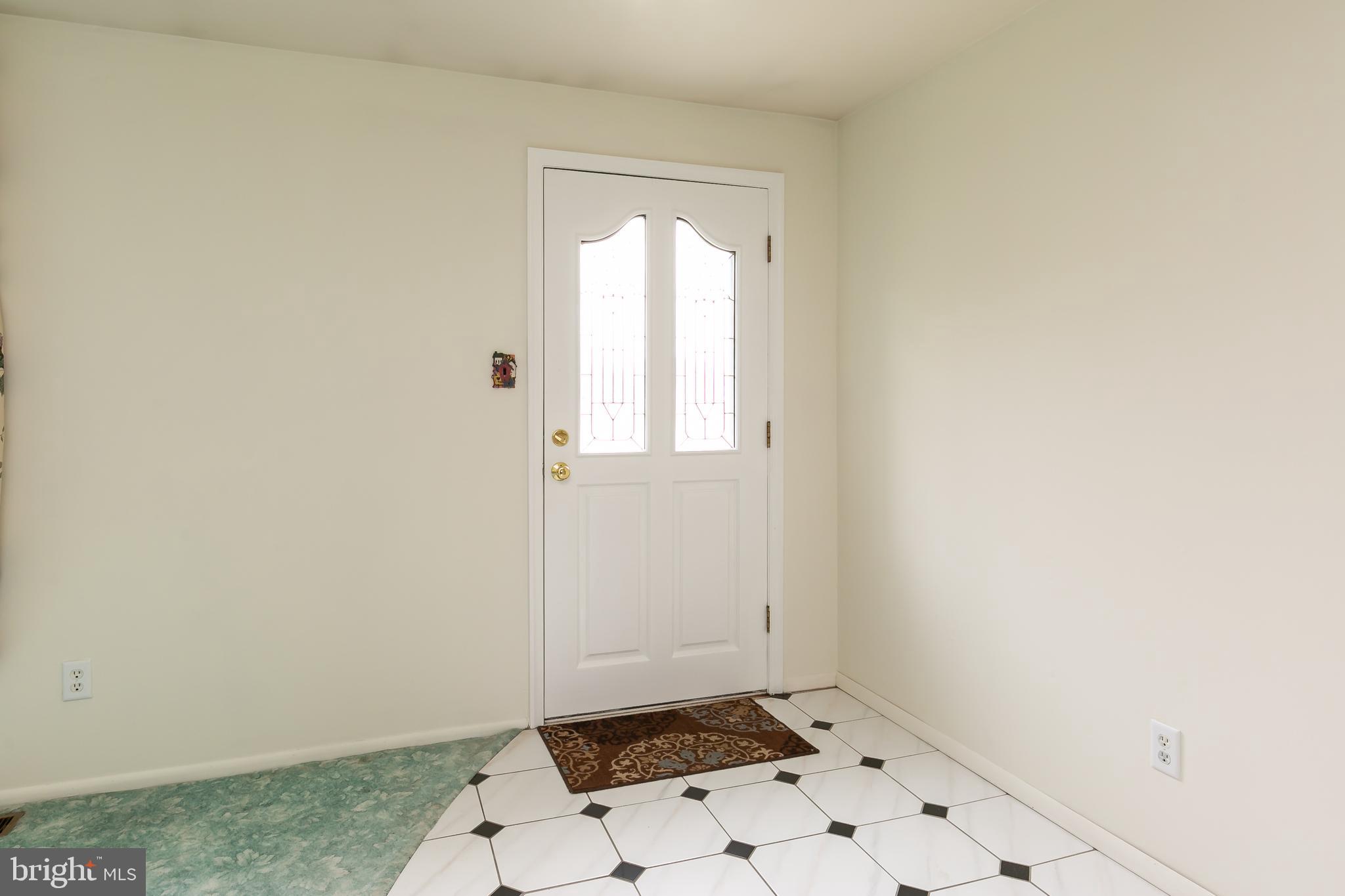 156 Forge Road Delran, NJ 08075 - Photo 3 of 28