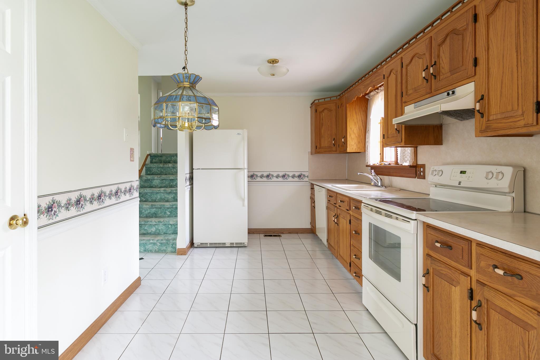 156 Forge Road Delran, NJ 08075 - Photo 8 of 28