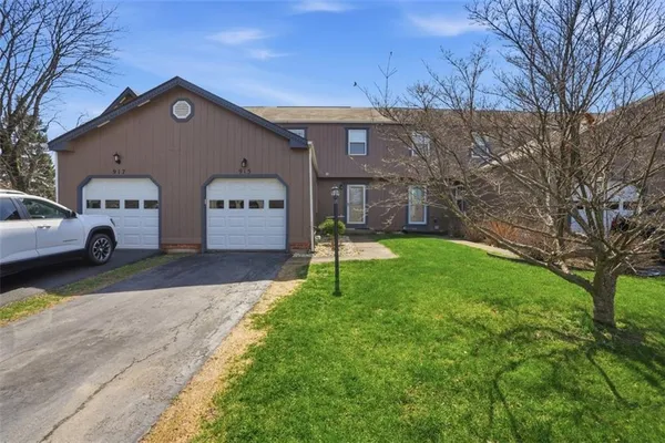 $289,900 | 915 Sunset Circle, Cranberry Township, PA 16066