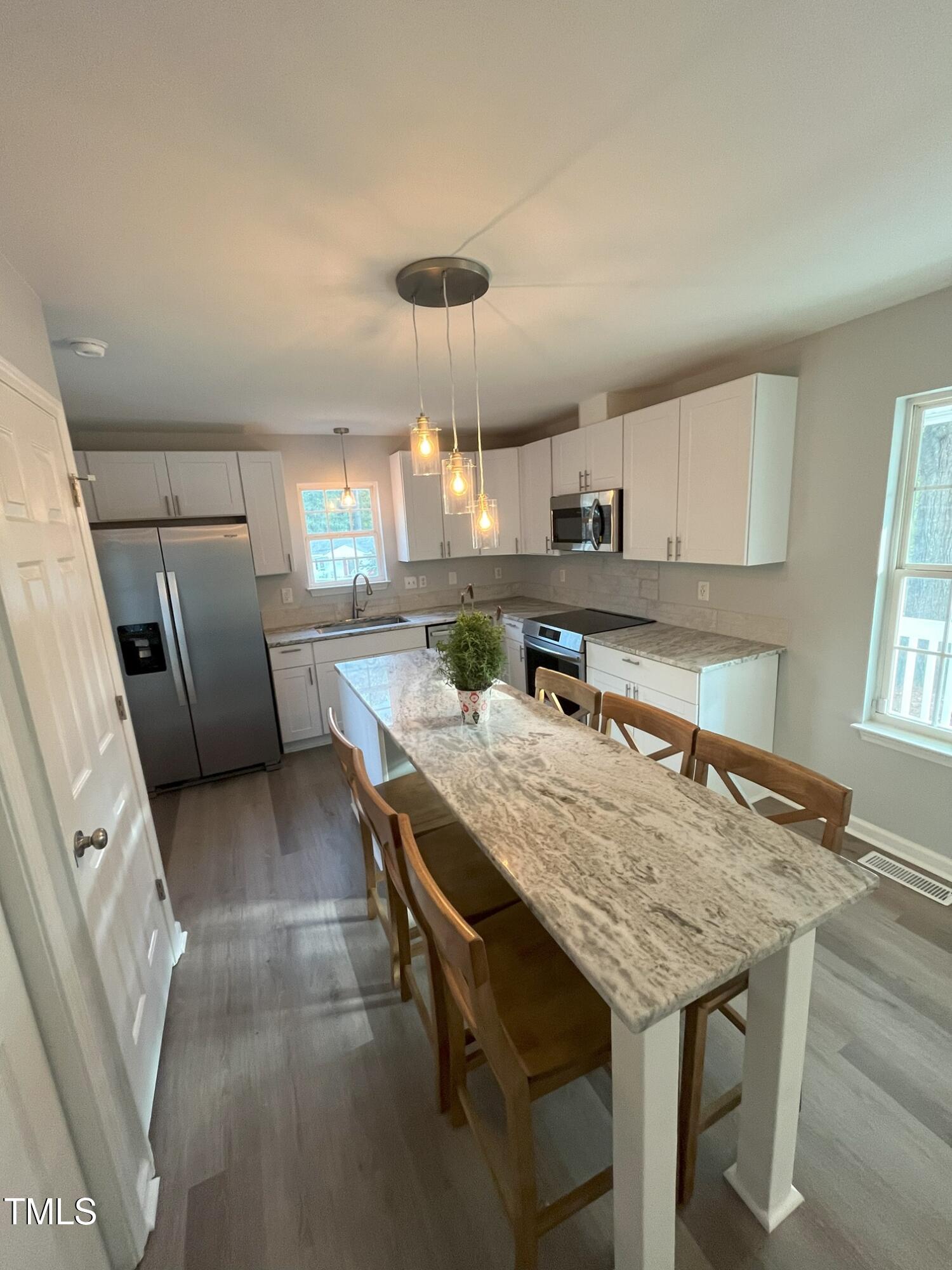 530 Lansing Street Raleigh, NC 27610 - Photo 5 of 19 K2