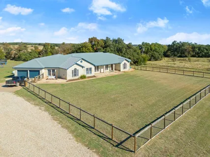 $999,000 | 195 Freedom Drive, Georgetown, TX 78626