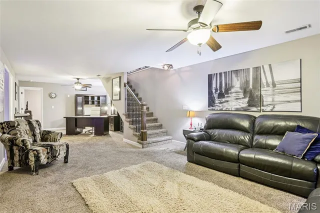 $390,000 | 5 Meadowbrooke Drive, Troy, IL 62294