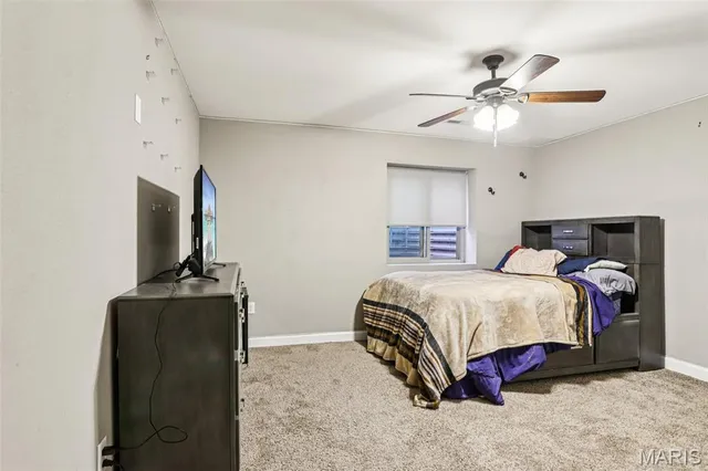 $390,000 | 5 Meadowbrooke Drive, Troy, IL 62294