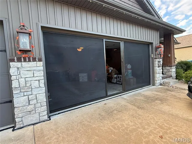 $390,000 | 5 Meadowbrooke Drive, Troy, IL 62294