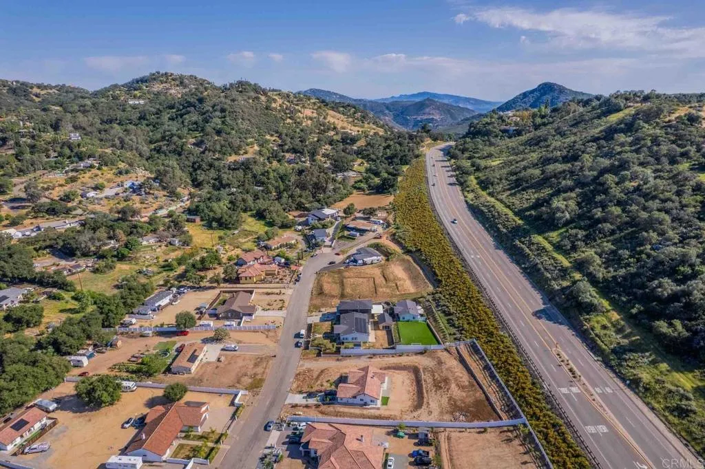 13814 Woods Valley Road Valley Center, CA 92082 - Photo 9 of 13