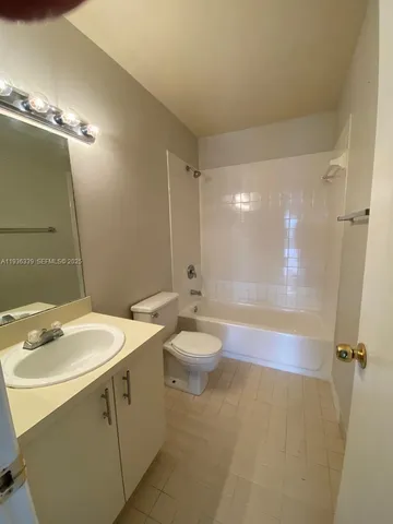 $2,000 | 1149 Independence Trail, Unit 1149H, Homestead, FL 33034