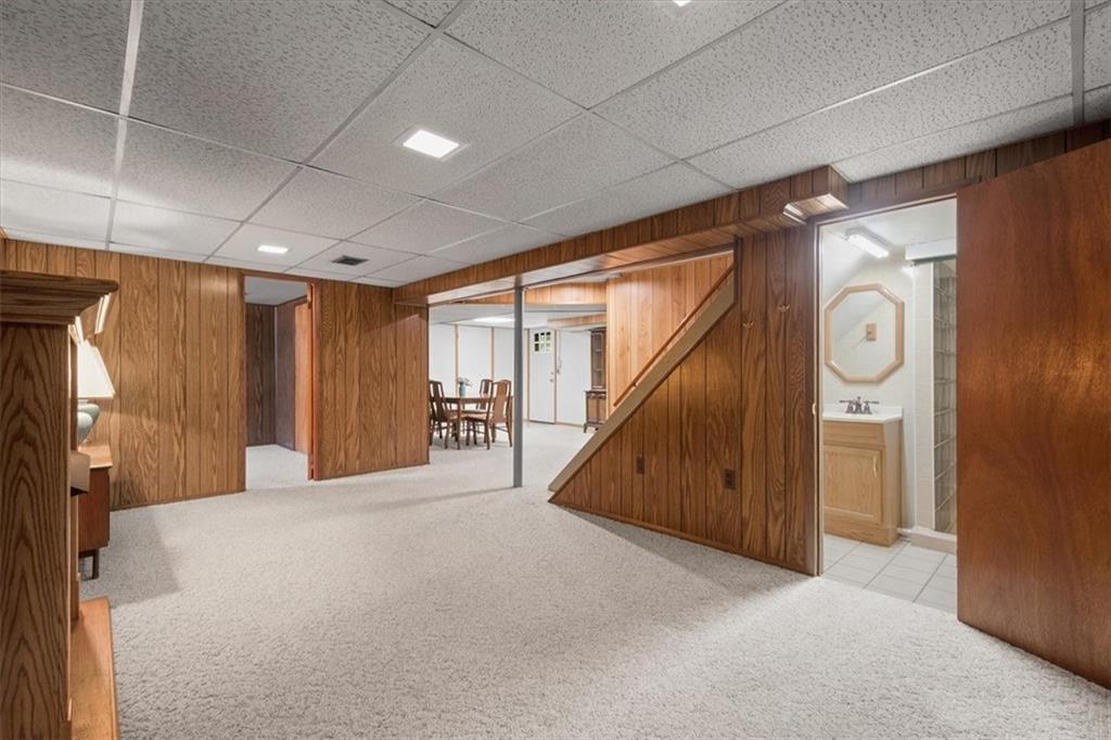 1020 Silver Lane McKees Rocks, PA 15136 - Photo 20 of 36 a view of a hallway with entryway