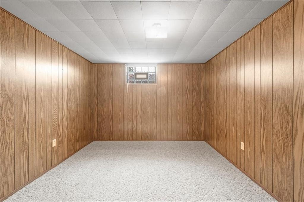 1020 Silver Lane McKees Rocks, PA 15136 - Photo 23 of 36 wooden floor in an empty room