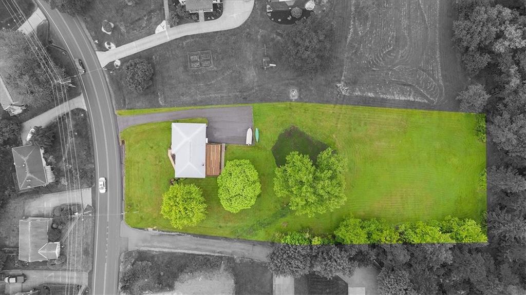 1020 Silver Lane McKees Rocks, PA 15136 - Photo 34 of 36 a view of a garden
