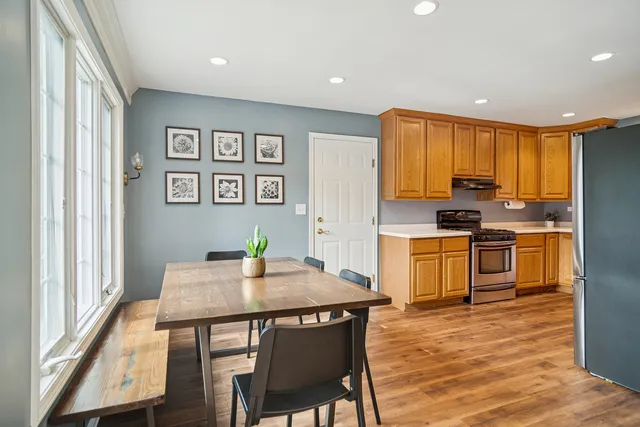 $535,900 | 25235 Hermosa Avenue, Wauconda, IL 60084