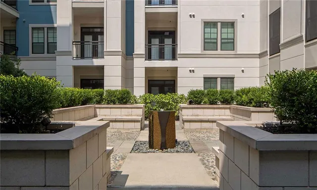 $1,830 | 235 Pharr Road Northeast, Unit 1410, Atlanta, GA 30305