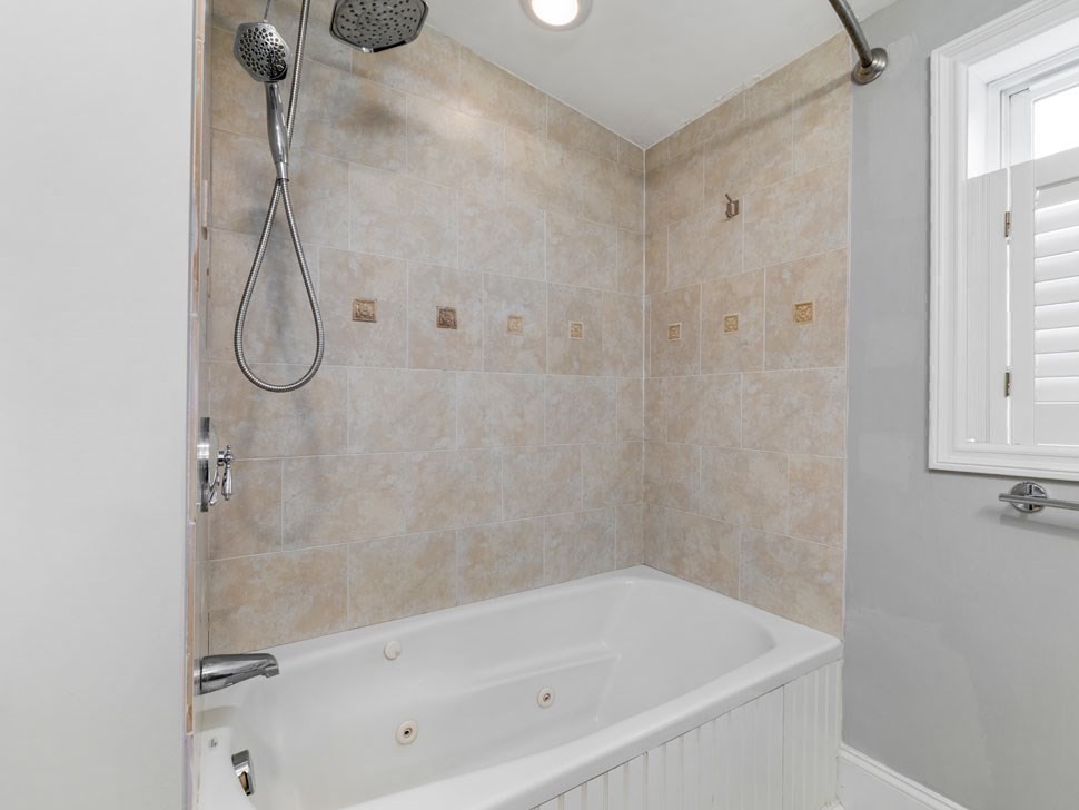 11 Purcell Road, Unit 11 Arlington, MA 02474 - Photo 16 of 24 Gallery Image 16