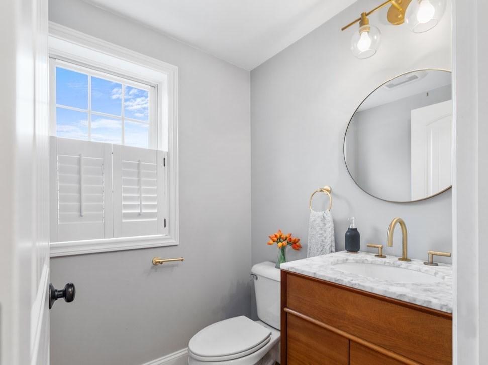 11 Purcell Road, Unit 11 Arlington, MA 02474 - Photo 8 of 24 Gallery Image 8