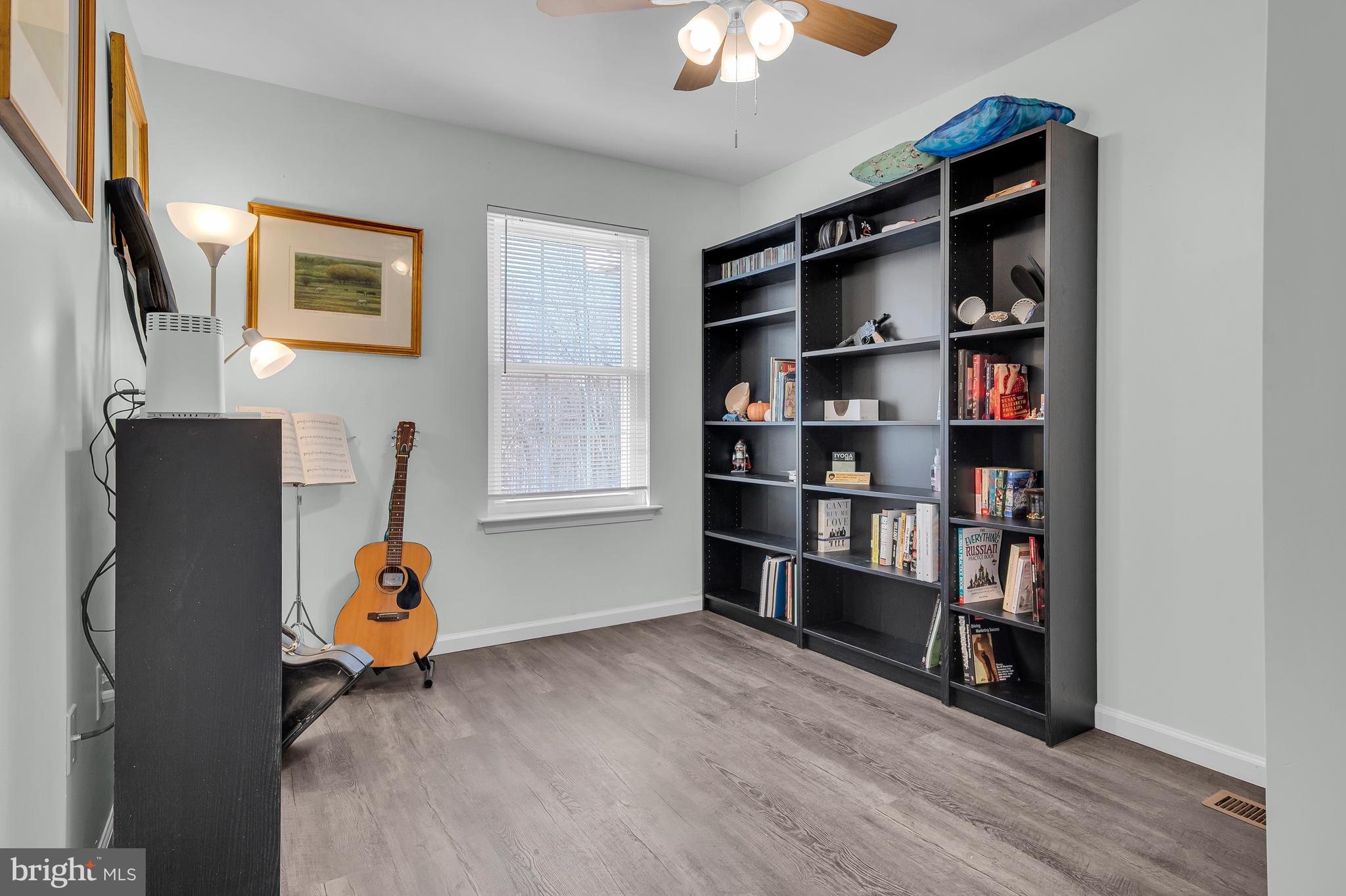 43 Wicklow Road Bear, DE 19701 - Photo 29 of 37 a view of a livingroom with furniture and staircase