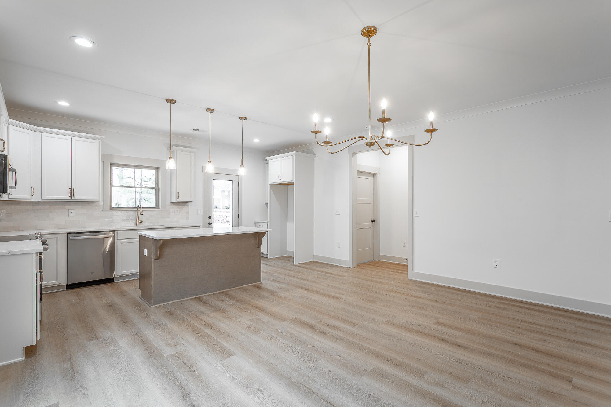 8406 Morin Road Chattanooga, TN 37421 - Photo 14 of 46 8406 Morin Road INT HD-10