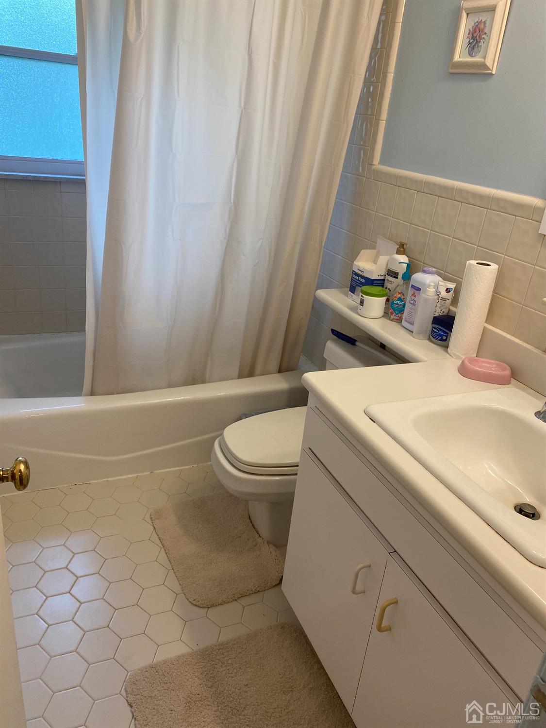 14 Gulf Road East Brunswick, NJ 08816 - Photo 12 of 15 Gallery Image 12