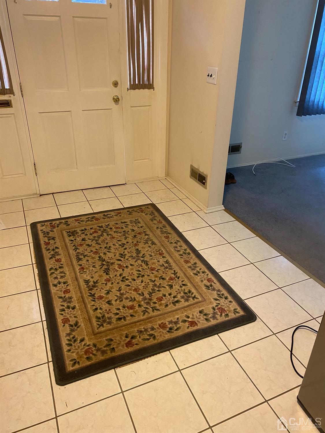 14 Gulf Road East Brunswick, NJ 08816 - Photo 3 of 15 Gallery Image 3