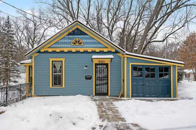 $315,000 | 521 Willard Street West, Stillwater, MN 55082