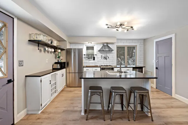 $315,000 | 521 Willard Street West, Stillwater, MN 55082