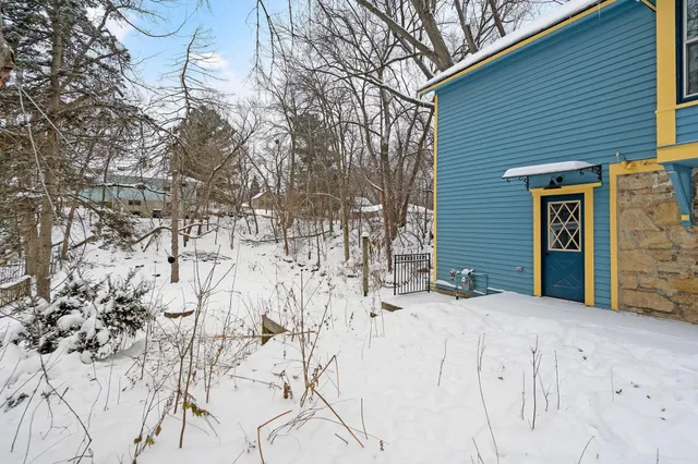 $315,000 | 521 Willard Street West, Stillwater, MN 55082